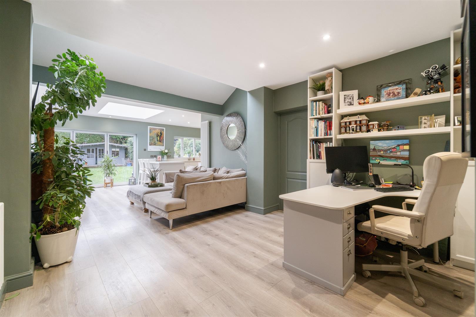 4 bed property in Eveson Road, Stourbridge